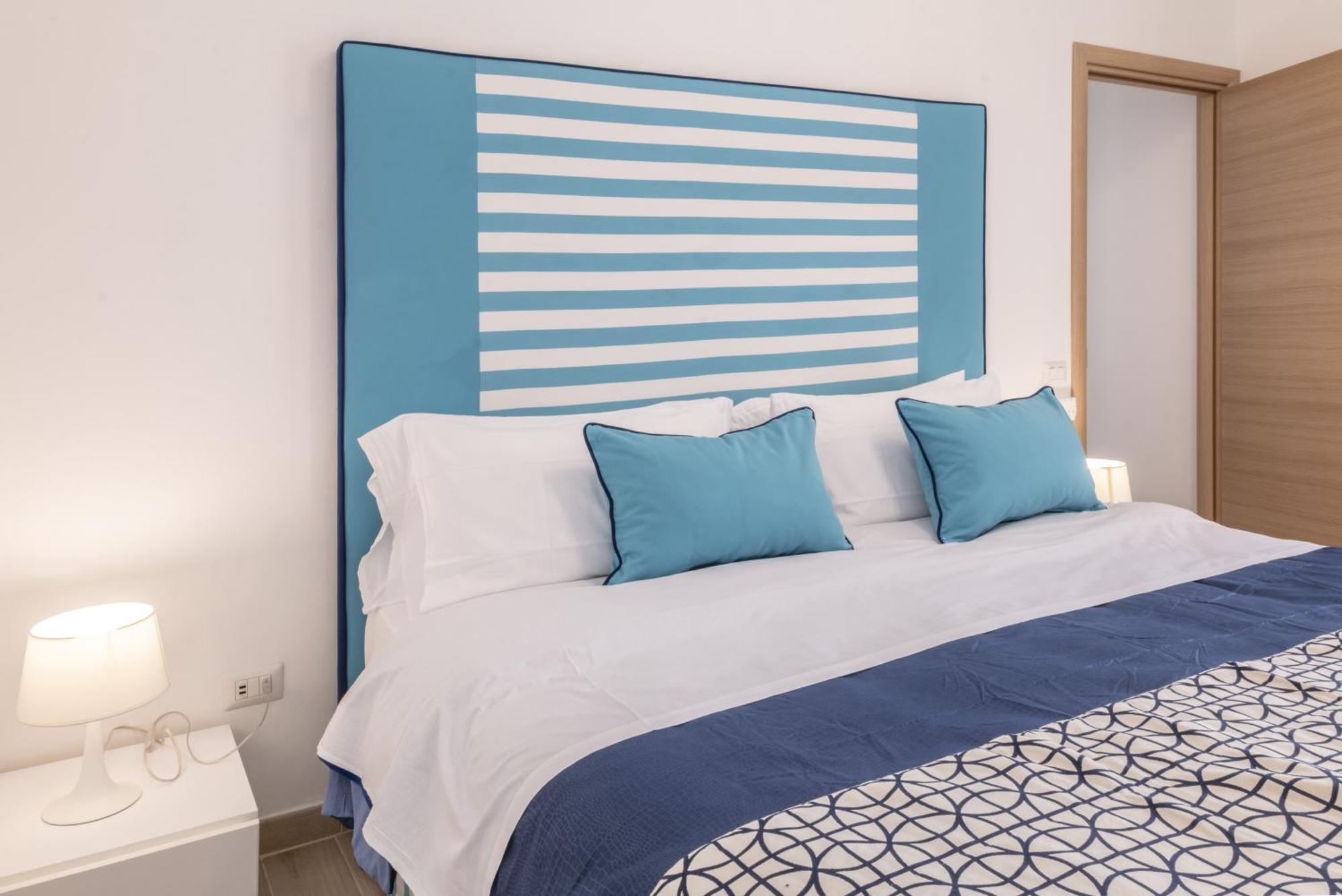Mya Home Luxury Apartments 卡斯特拉玛雷帝斯达比亚 外观 照片