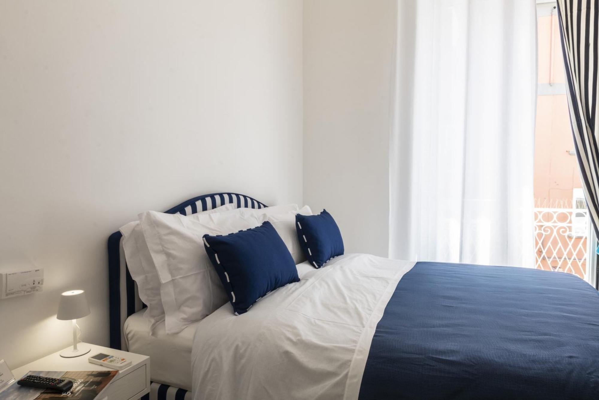 Mya Home Luxury Apartments 卡斯特拉玛雷帝斯达比亚 外观 照片